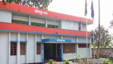   দিনাজপুরে ধর্ষণ ও প্রতারণার অভিযোগে প্রাণিসম্পদ কর্মকর্তা আটক